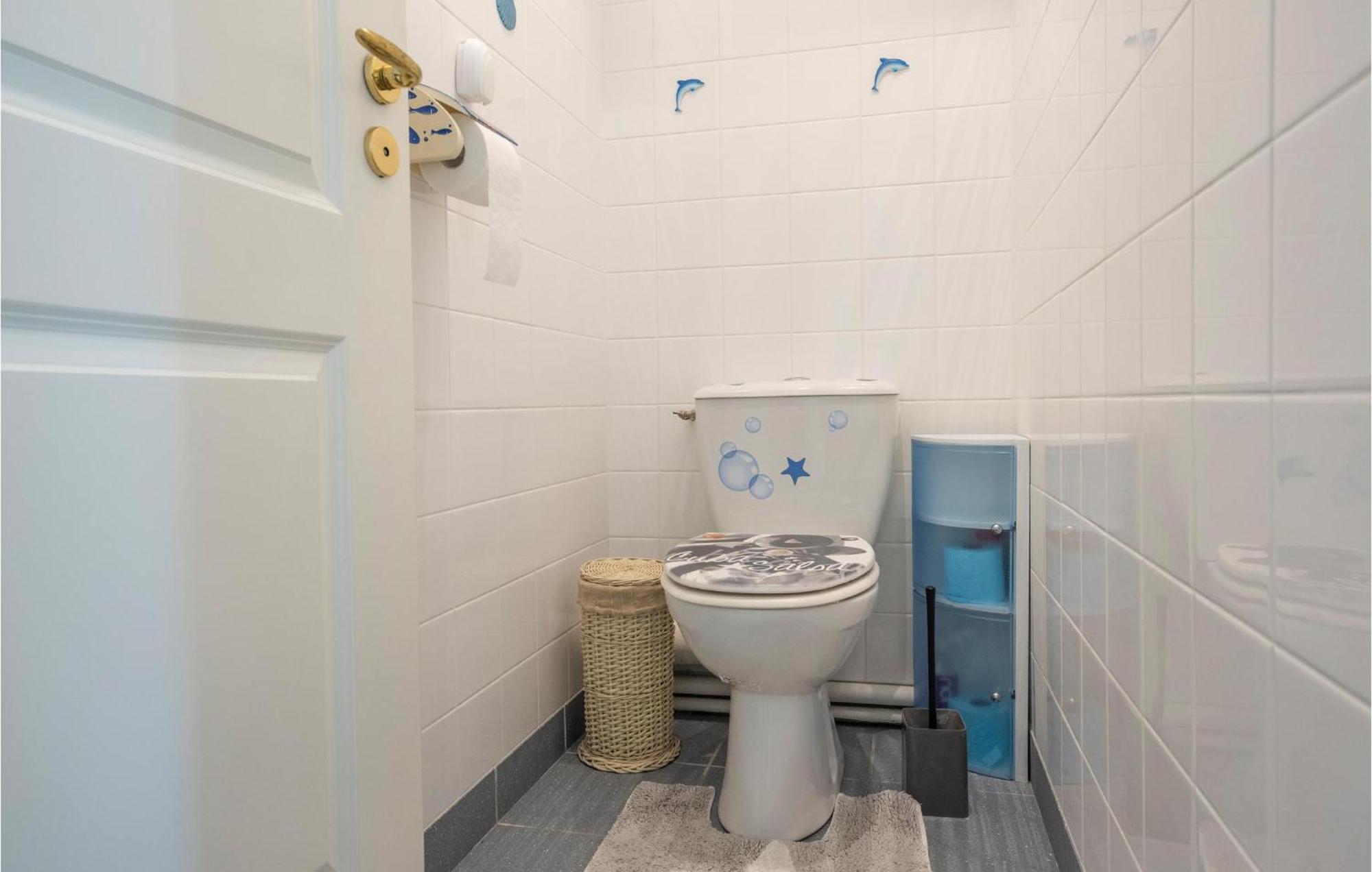 Gorgeous In With Kitchen Apartment Royan