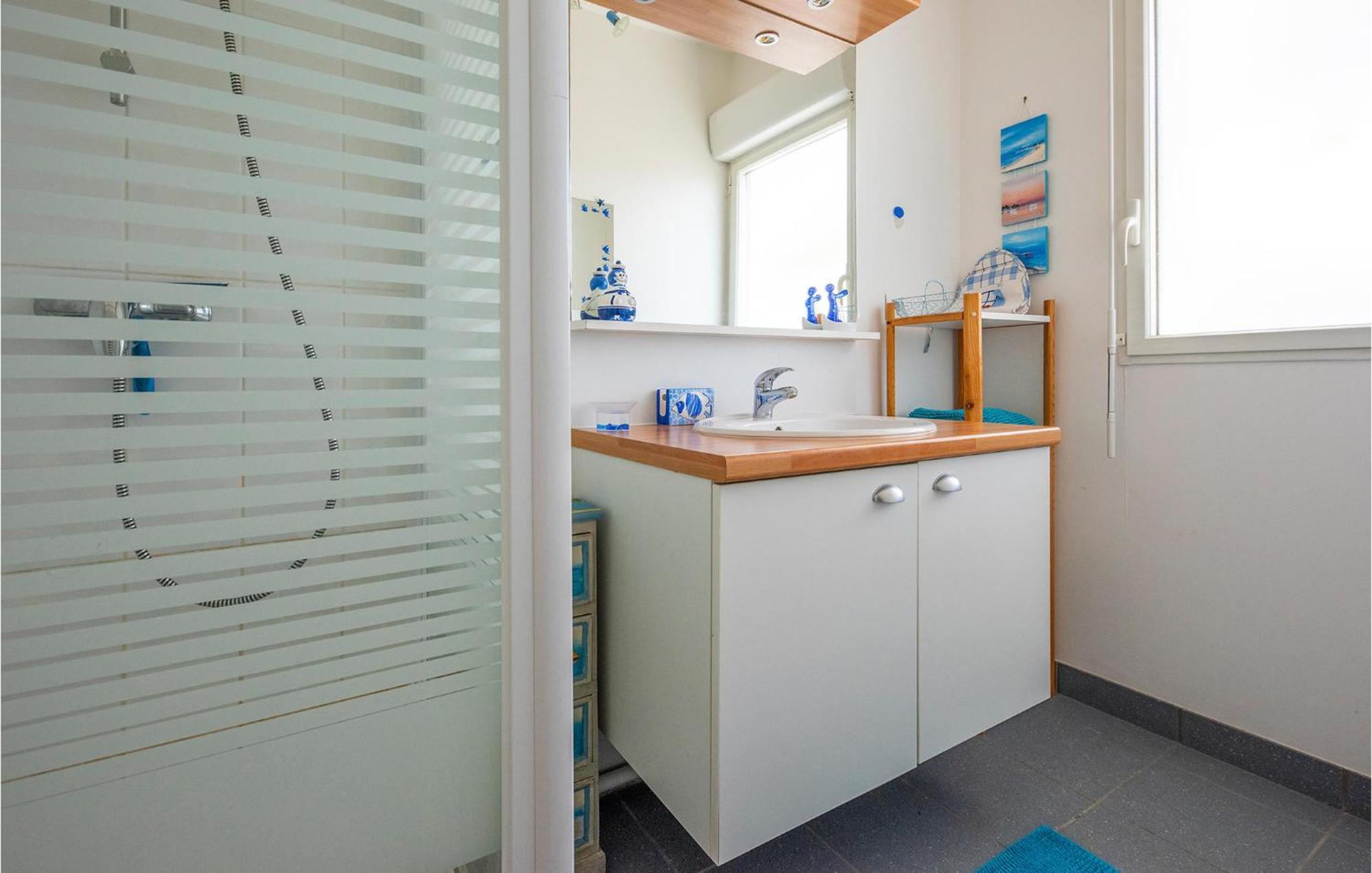 Apartment Gorgeous In With Kitchen Royan